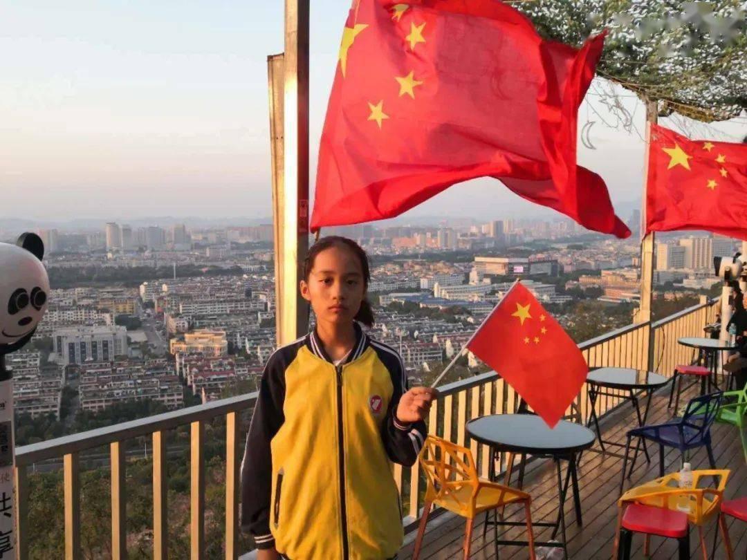 明星三缺一